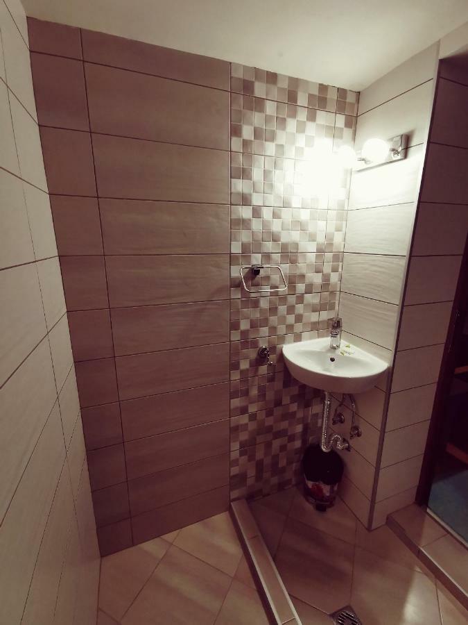Къща За Гости Дарая Weliko Tarnowo Exterior foto